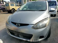 部品取車 デミオ