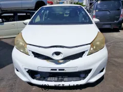 部品取車 ヴィッツ