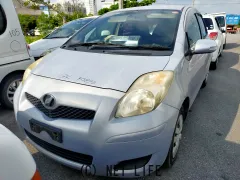 部品取車 ヴィッツ