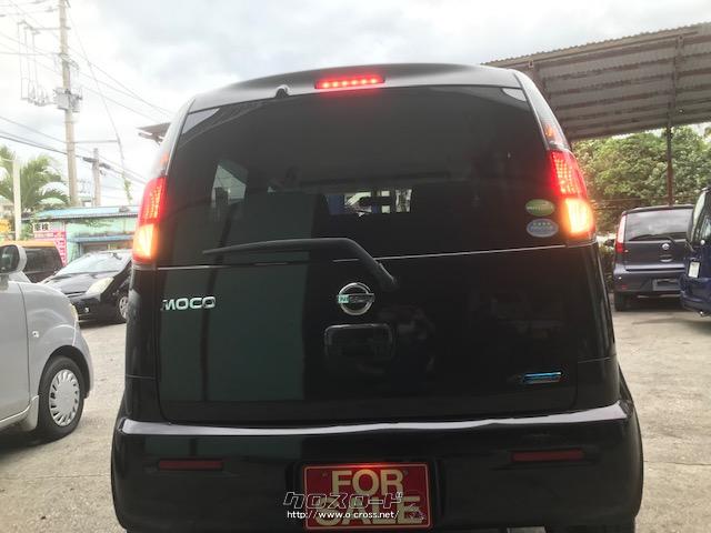 後方正面から 日産 モコ