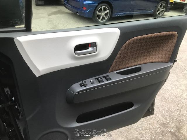 運転席ドアー開いた所 日産 モコ