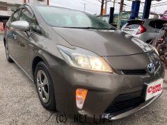 トヨタ プリウス