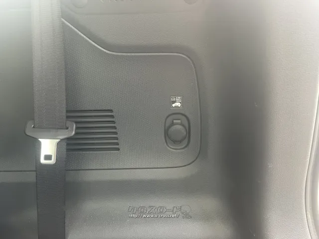 ラッゲージスペースにはシガーソケット完備 スズキ ハスラー