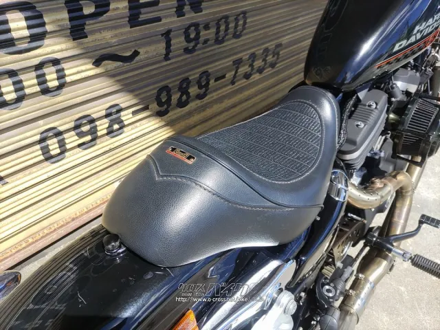 シートはK&H ハーレーダビッドソン スポーツスターXL883