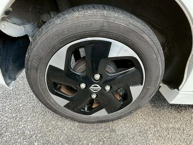 日産 ルークス
