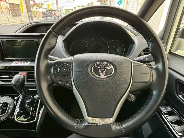 トヨタ ヴォクシー