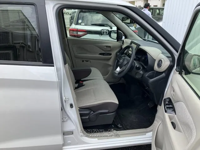 日産 デイズ