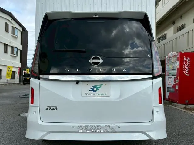 日産 セレナ
