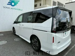 日産 セレナ