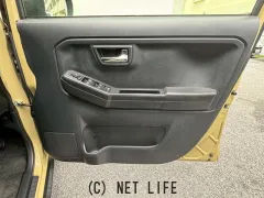 ダイハツ タフト