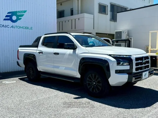 三菱 トライトン