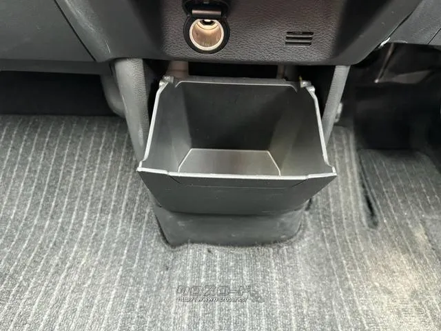 三菱 eKクロススペース