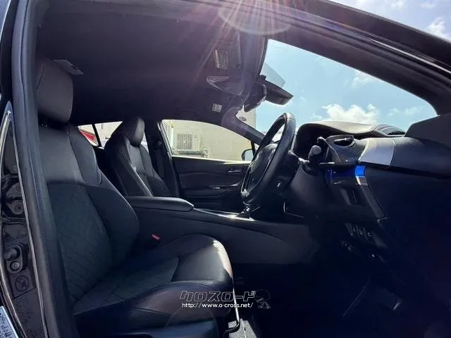 トヨタ C-HR