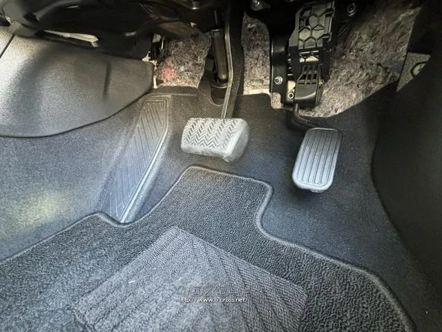 トヨタ C-HR