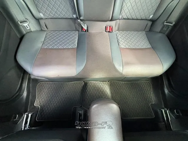 トヨタ C-HR