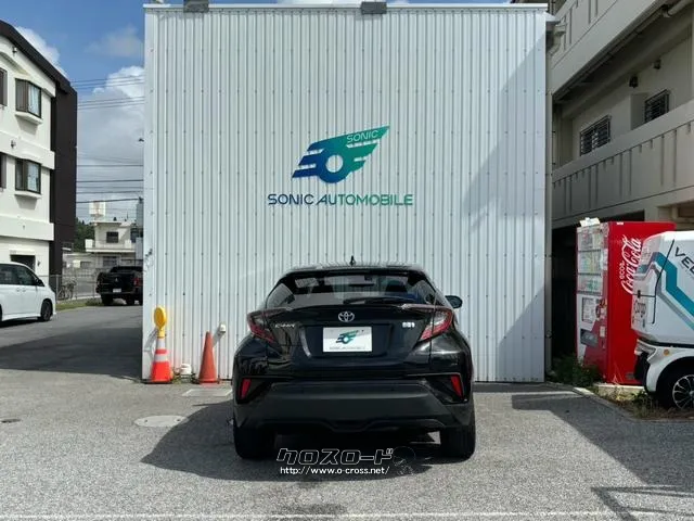 トヨタ C-HR