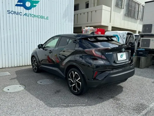 トヨタ C-HR