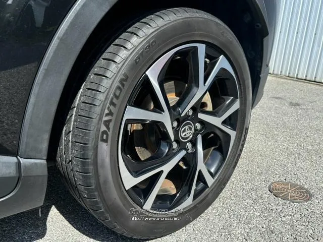 トヨタ C-HR
