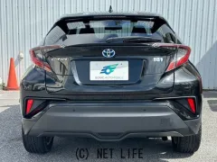 トヨタ C-HR