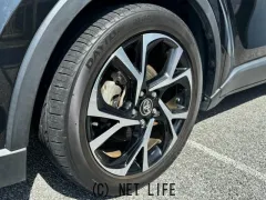トヨタ C-HR