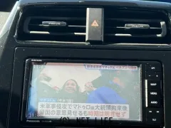 トヨタ プリウス