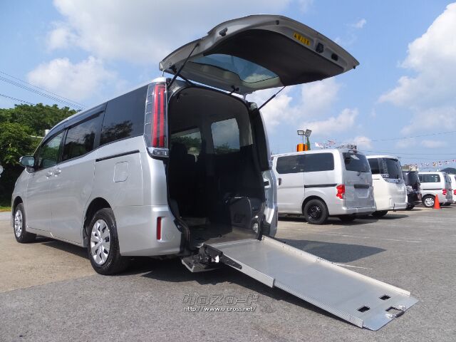 トヨタ ノア（NOAH） 2.0 X ウェルキャブ スロープタイプⅡ サード