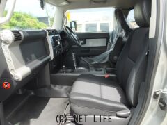 トヨタ FJクルーザー