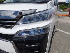 トヨタ ヴェルファイア