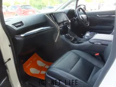 トヨタ ヴェルファイア