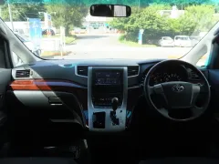 トヨタ ヴェルファイア