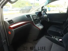 トヨタ ヴェルファイア