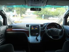 トヨタ ヴェルファイア