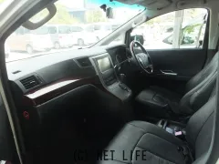 トヨタ ヴェルファイア