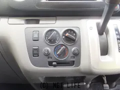 日産 NV350キャラバンワゴン