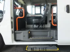 日産 NV350キャラバンワゴン