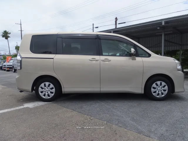 トヨタ ヴォクシー