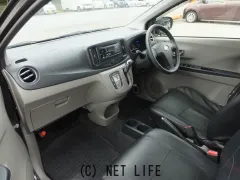 ダイハツ ミライース