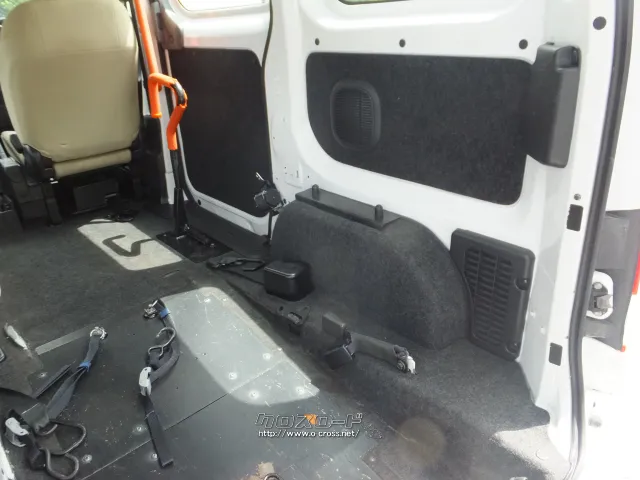 日産 NV200バネットバン