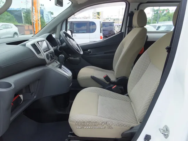 日産 NV200バネットバン