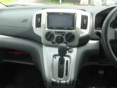 日産 NV200バネットバン