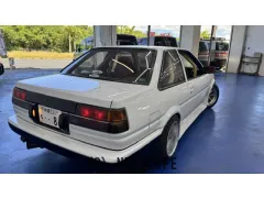 トヨタ カローラレビン