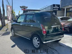 ダイハツ ミラジーノ