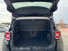 ジープ レネゲード