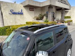 ジープ レネゲード