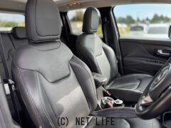 ジープ レネゲード