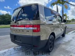 三菱 デリカD：5