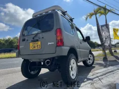 スズキ ジムニー