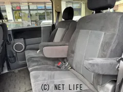 三菱 デリカD：5