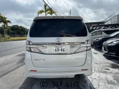 トヨタ ヴェルファイア