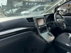 トヨタ ヴェルファイア